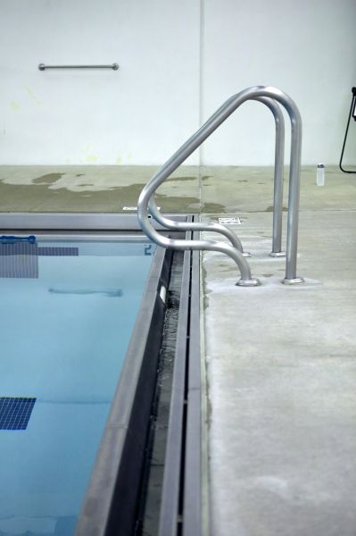 Poolside Concrete Paving